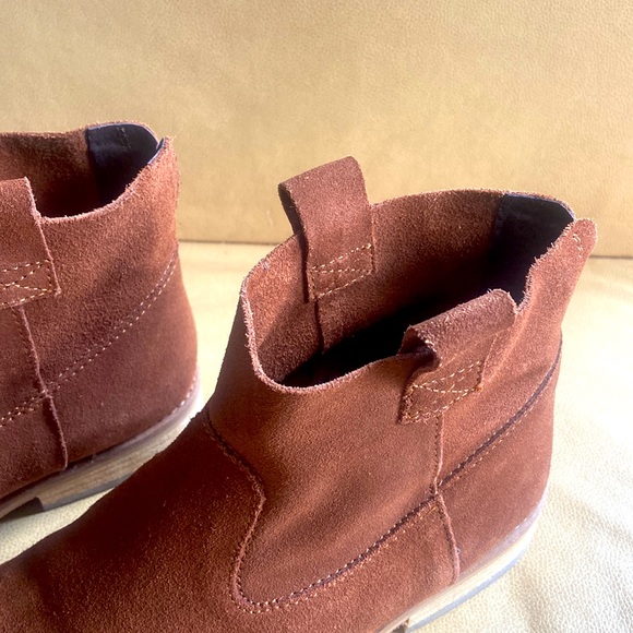 Diba True cognac leather ankle boots. - Picture 5 of 5